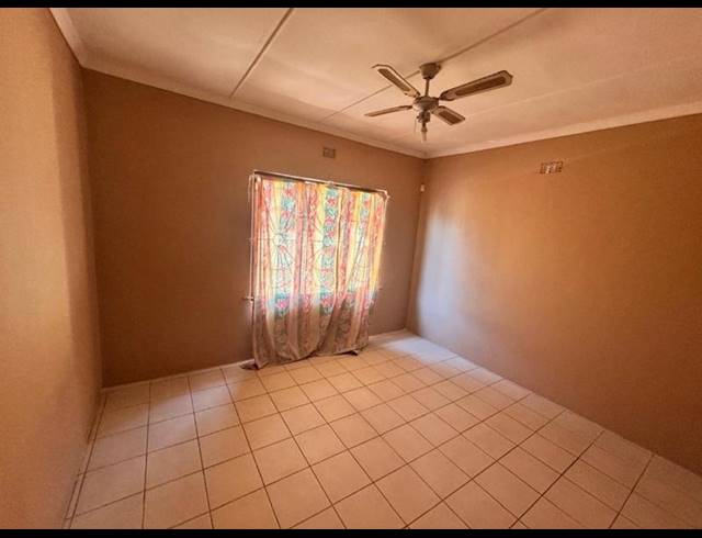 3 BEDROOM PROPERTY TO RENT IN PALMVIEW